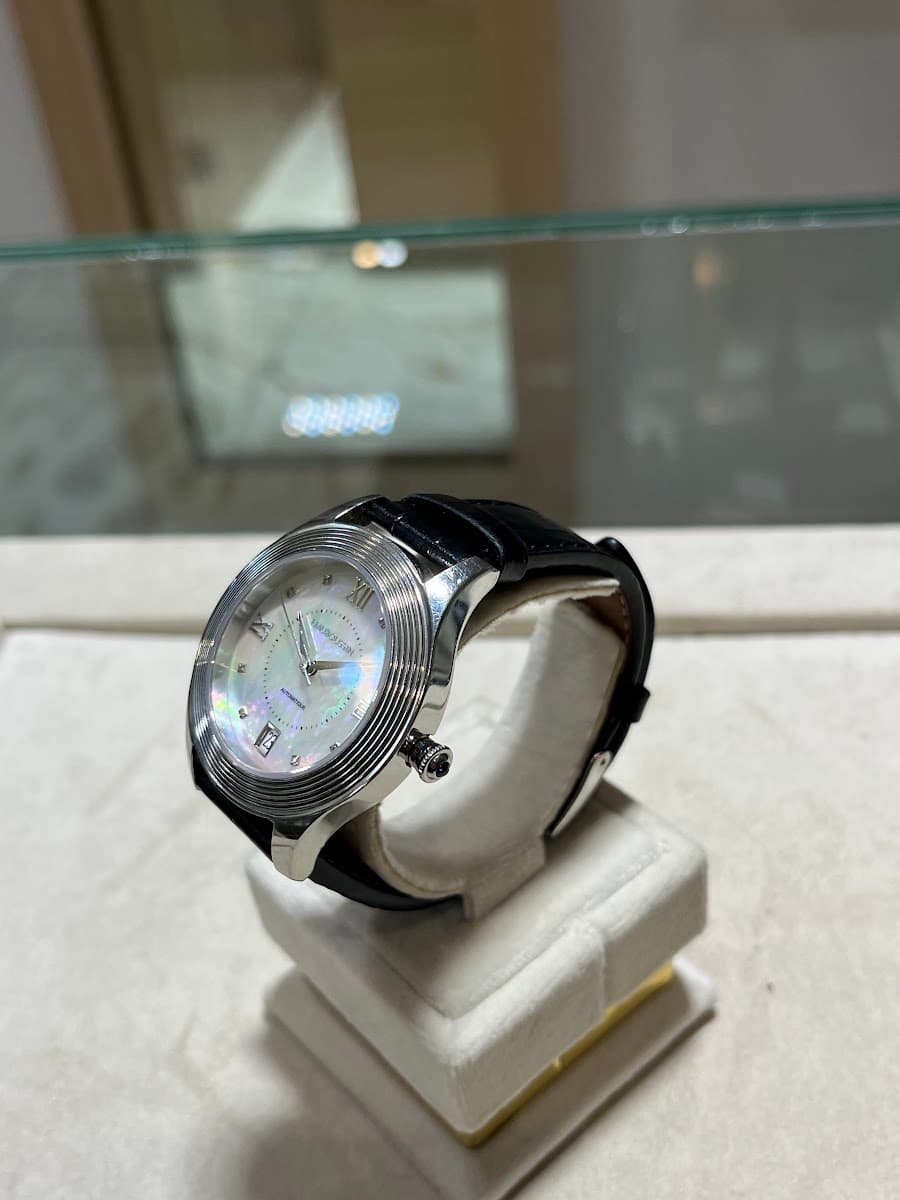 Montre Mauboussin automatique pour femme