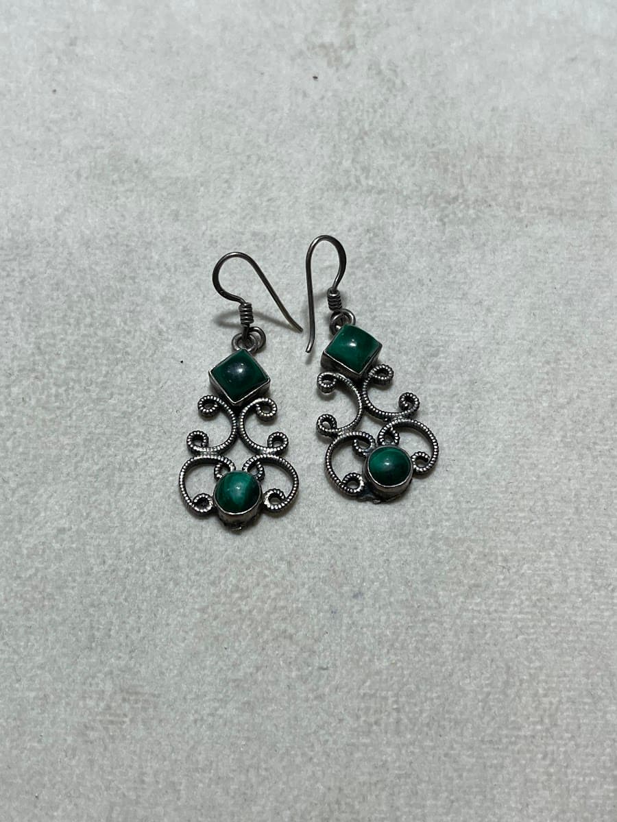 Boucles d'oreilles chandeliers en argent et malachite
