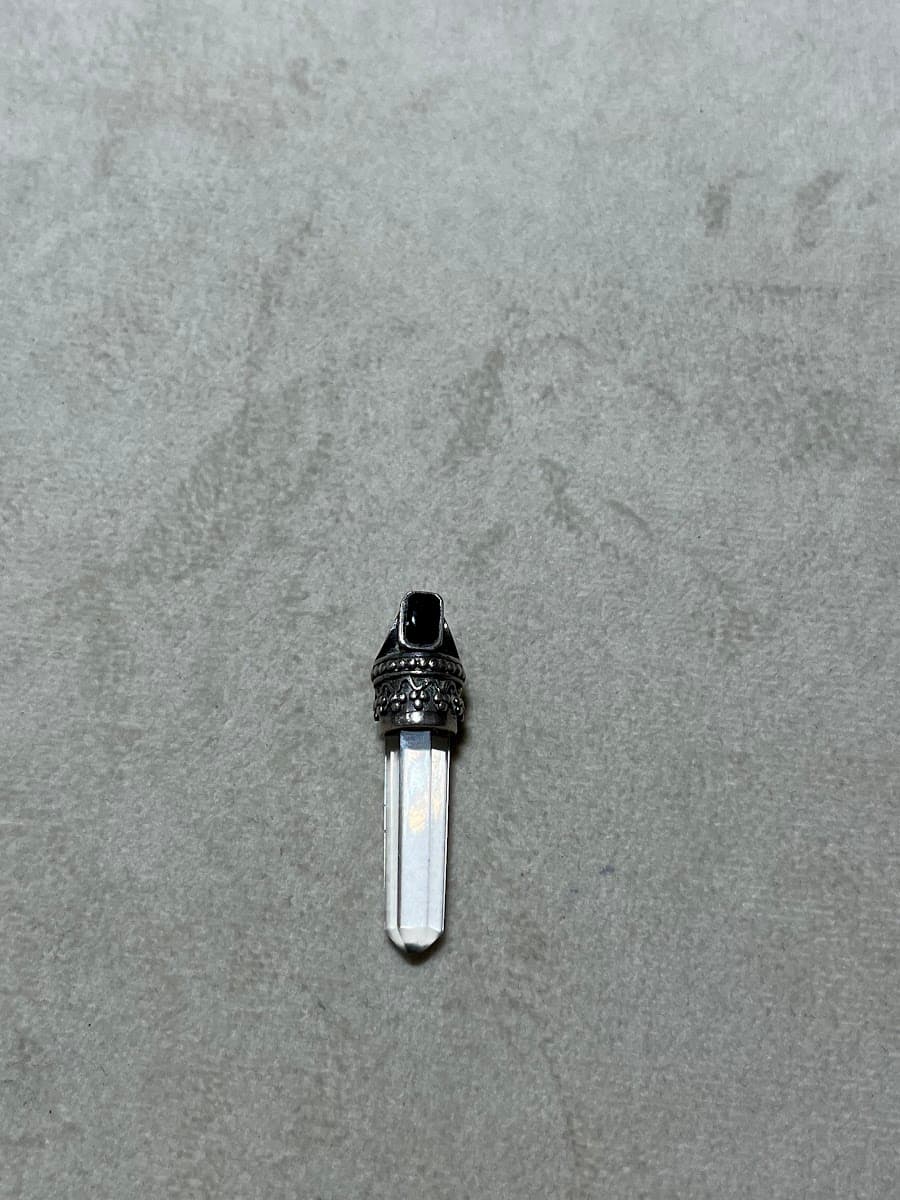 Pendentif colonne en nacre et argent