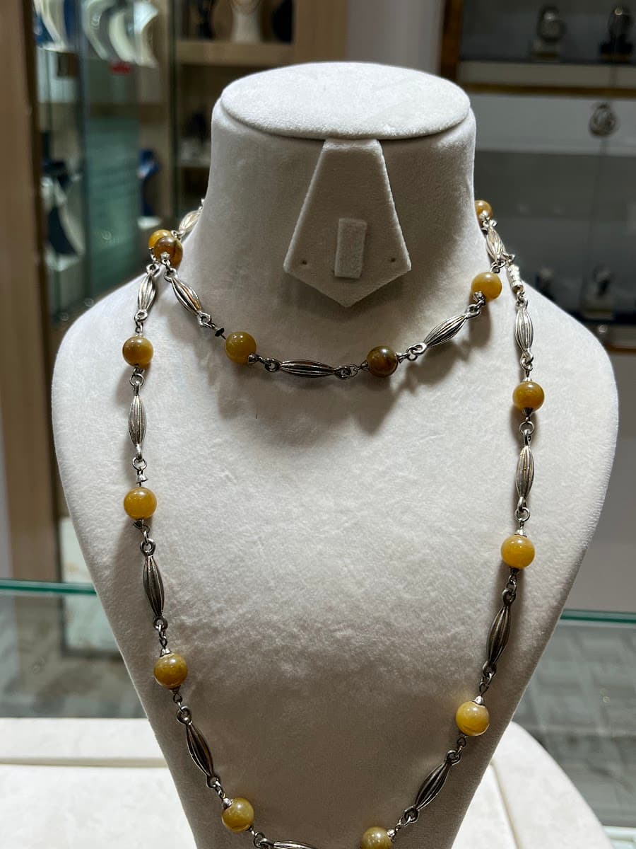 Collier Art Déco en argent et perles d'ambre