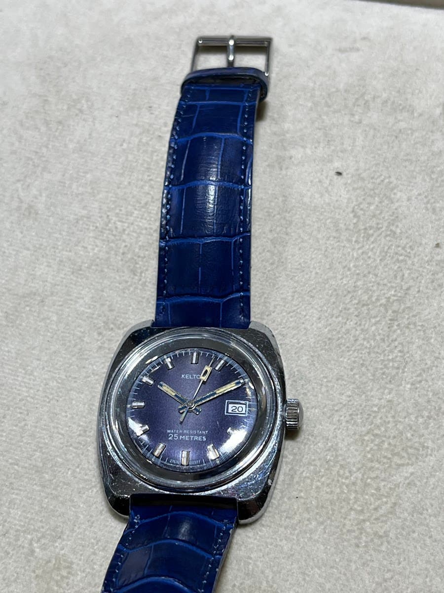 Montre Kelton Vintage avec Bracelet en Cuir Bleu