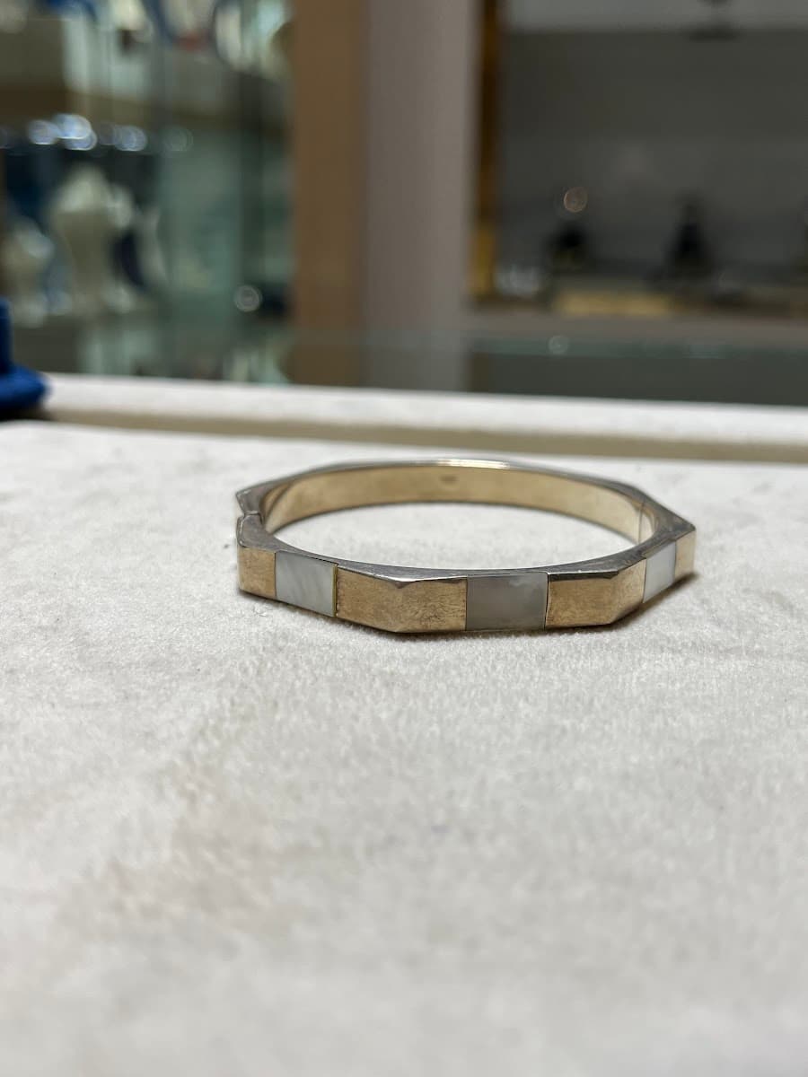 Bracelet rigide en argent et nacre